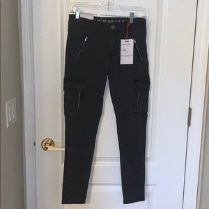 Cargo type skinny jeans.